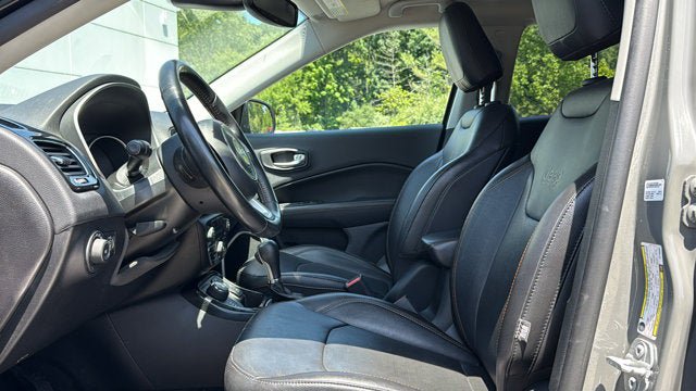 Used 2019 Jeep Compass Limited AWD/4WD image 13