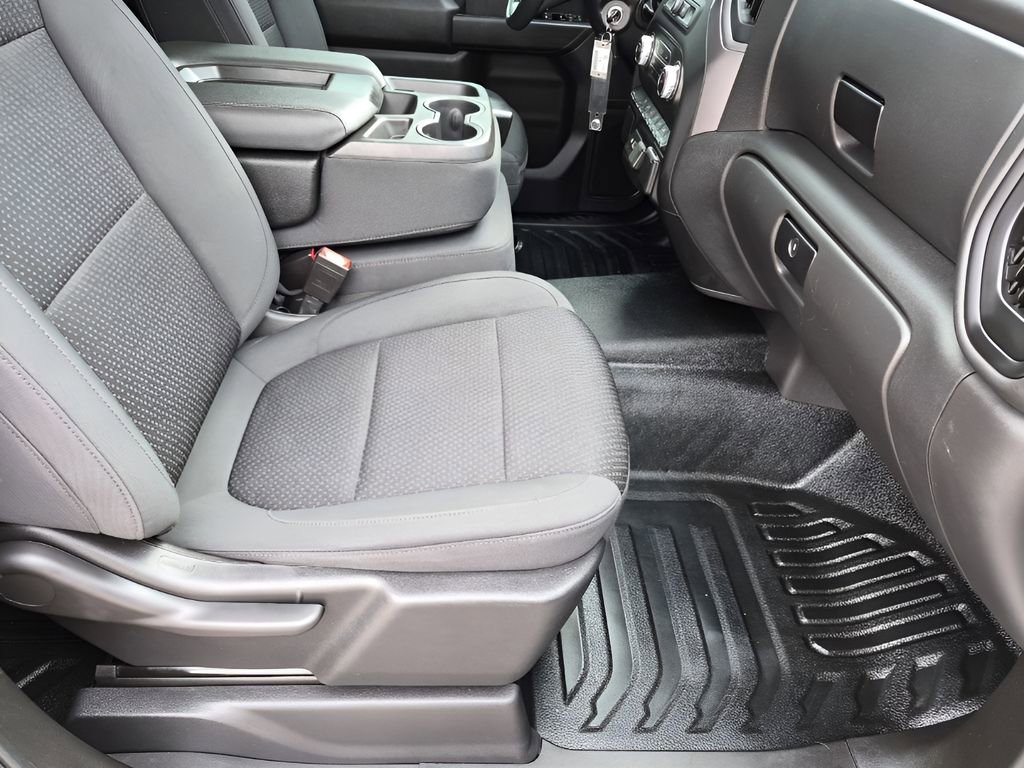 Used 2021 GMC Sierra 1500 2WD Crew Cab w/ Sierra Value Package image 16