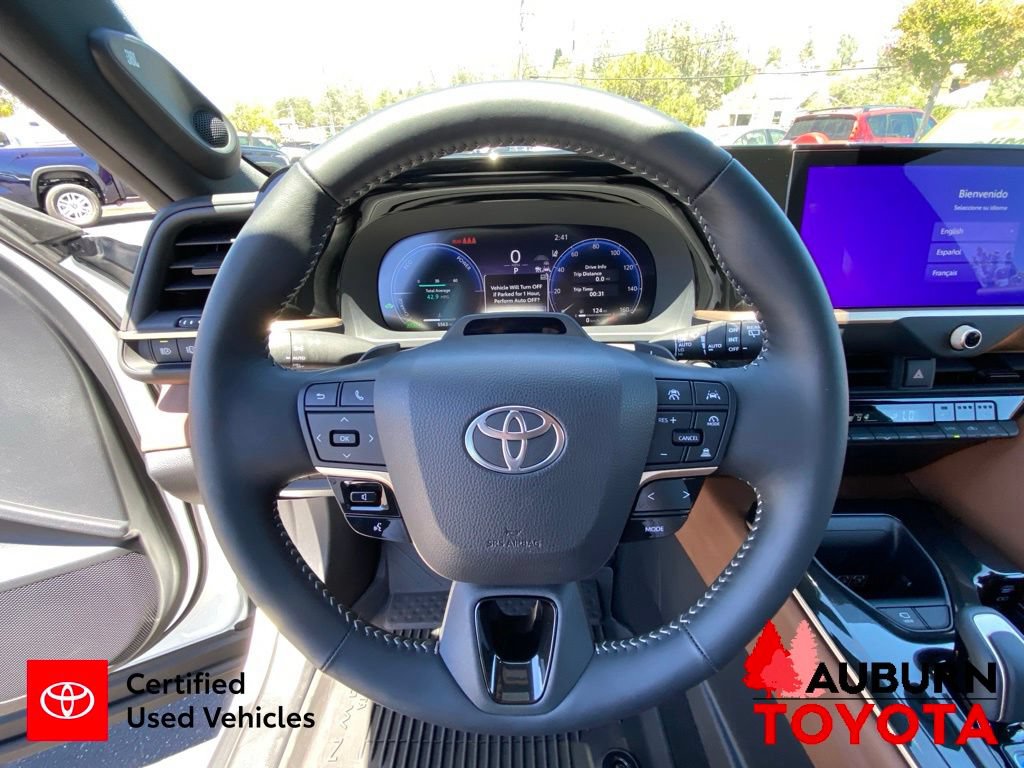 Certified 2025 Toyota Crown Signia w/ Advanced Technology Package AWD/4WD image 37