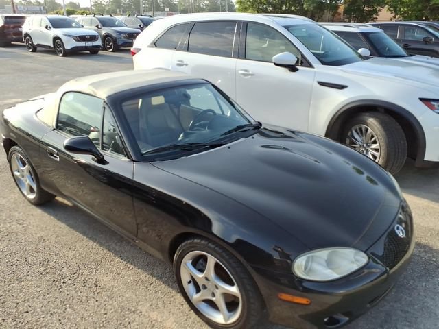 Used 2001 MAZDA MX-5 Miata RWD image 7