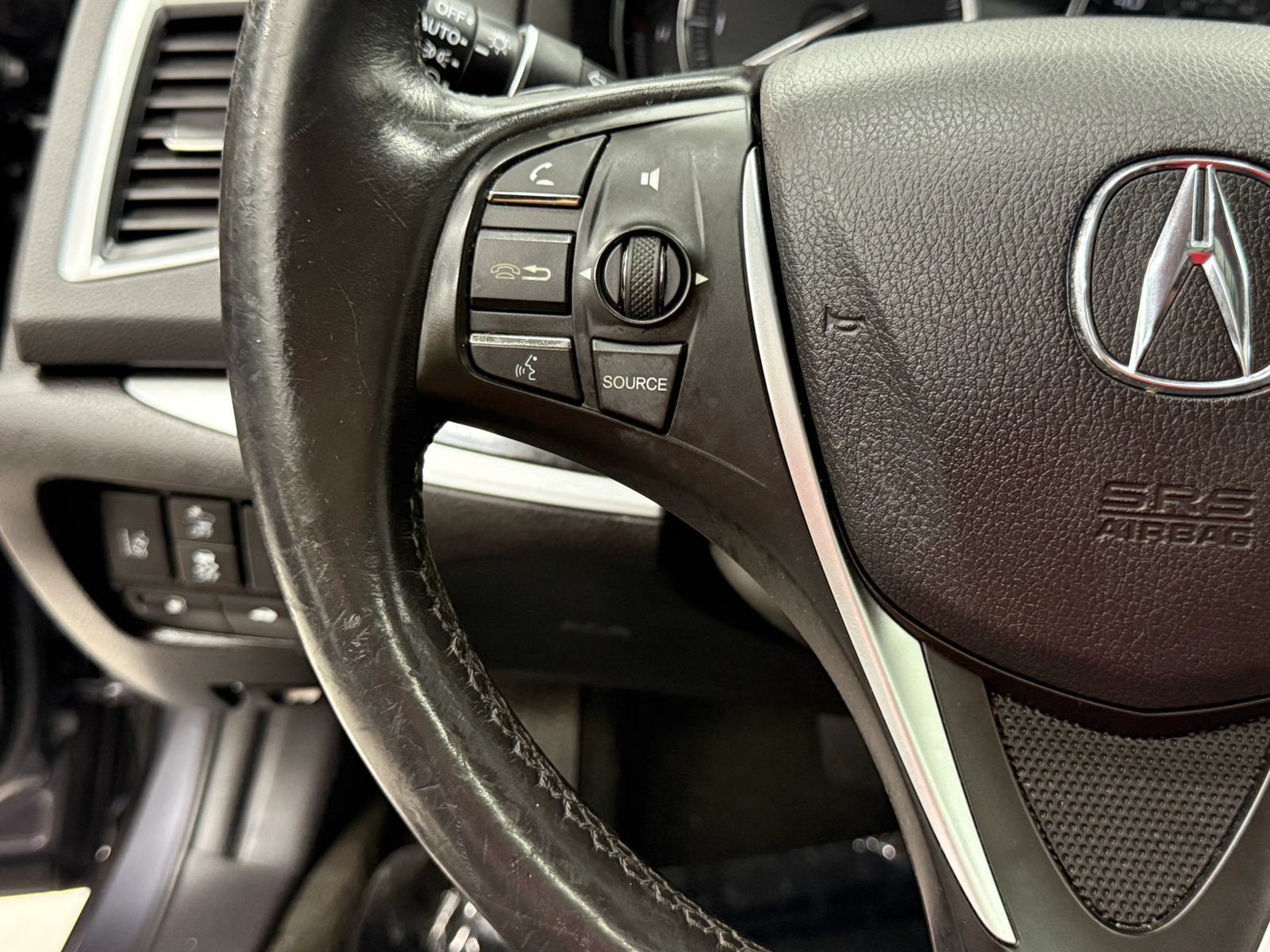 Used 2018 Acura TLX w/ Technology Package FWD image 29