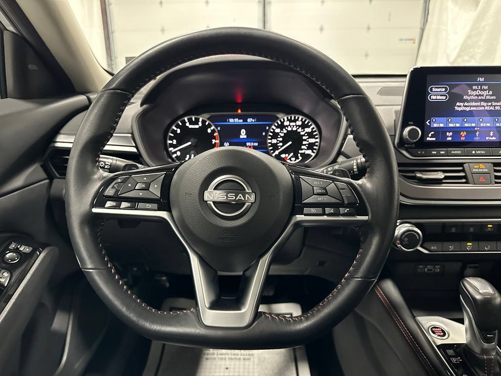 Used 2023 Nissan Altima 2.5 SR FWD image 18