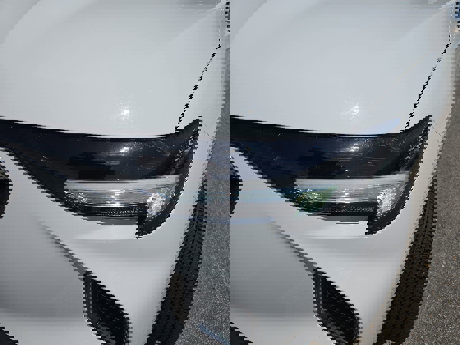 Used 2023 Buick Envision Essence w/ Sport Touring Package image 30