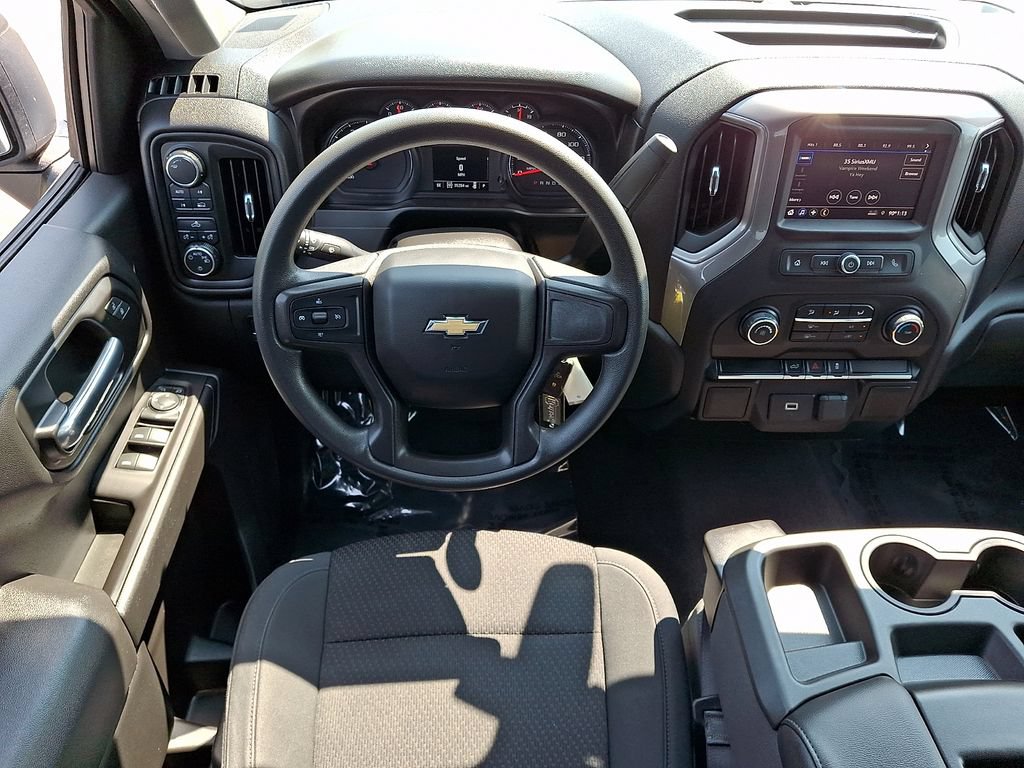 Certified 2020 Chevrolet Silverado 1500 Custom w/ Custom Value Package AWD/4WD image 12