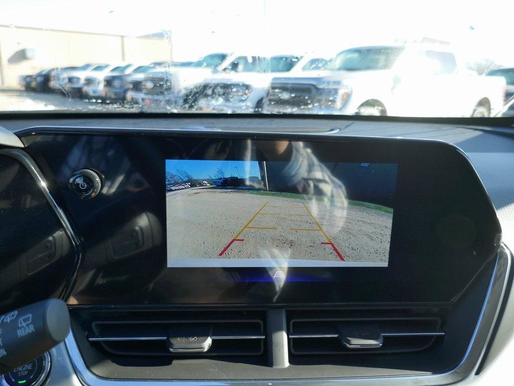 New 2026 Chevrolet Trax LT w/ LT Convenience Package image 16