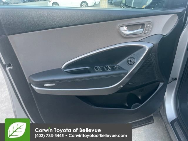 Used 2017 Hyundai Santa Fe Limited image 10