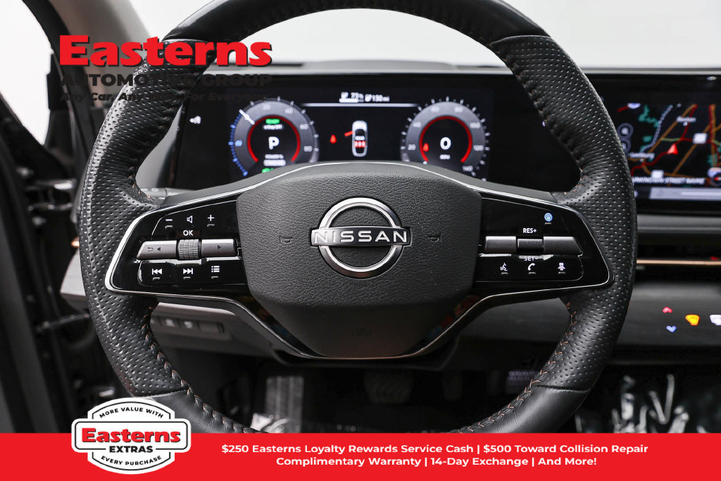 Used 2023 Nissan Ariya AWD image 11
