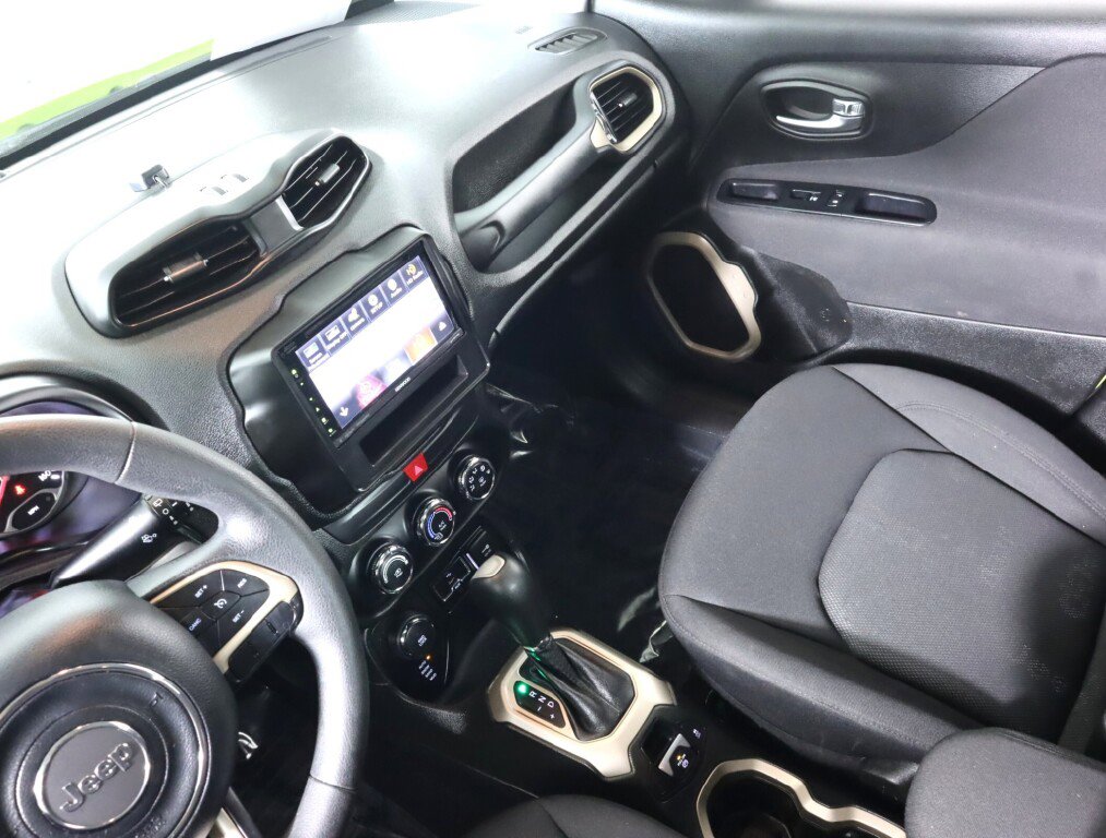 Used 2017 Jeep Renegade Sport w/ Power & Air Group image 29