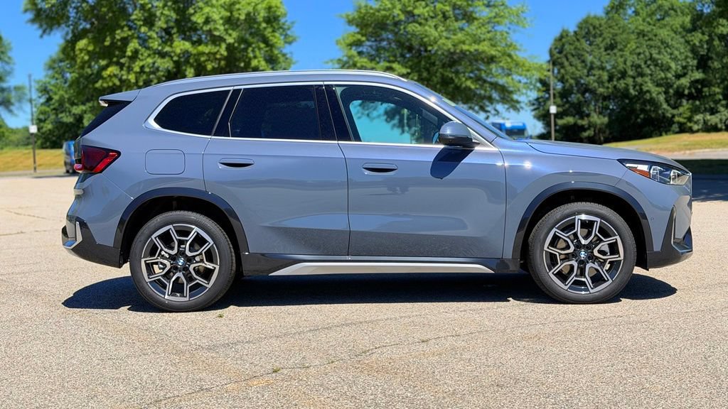 New 2026 BMW X1 xDrive28i w/ Technology Package AWD/4WD image 7