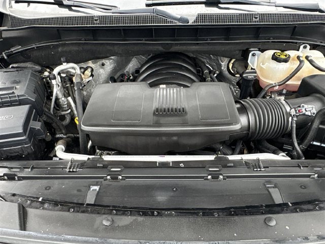 Certified 2024 Chevrolet Suburban Z71 AWD/4WD image 31