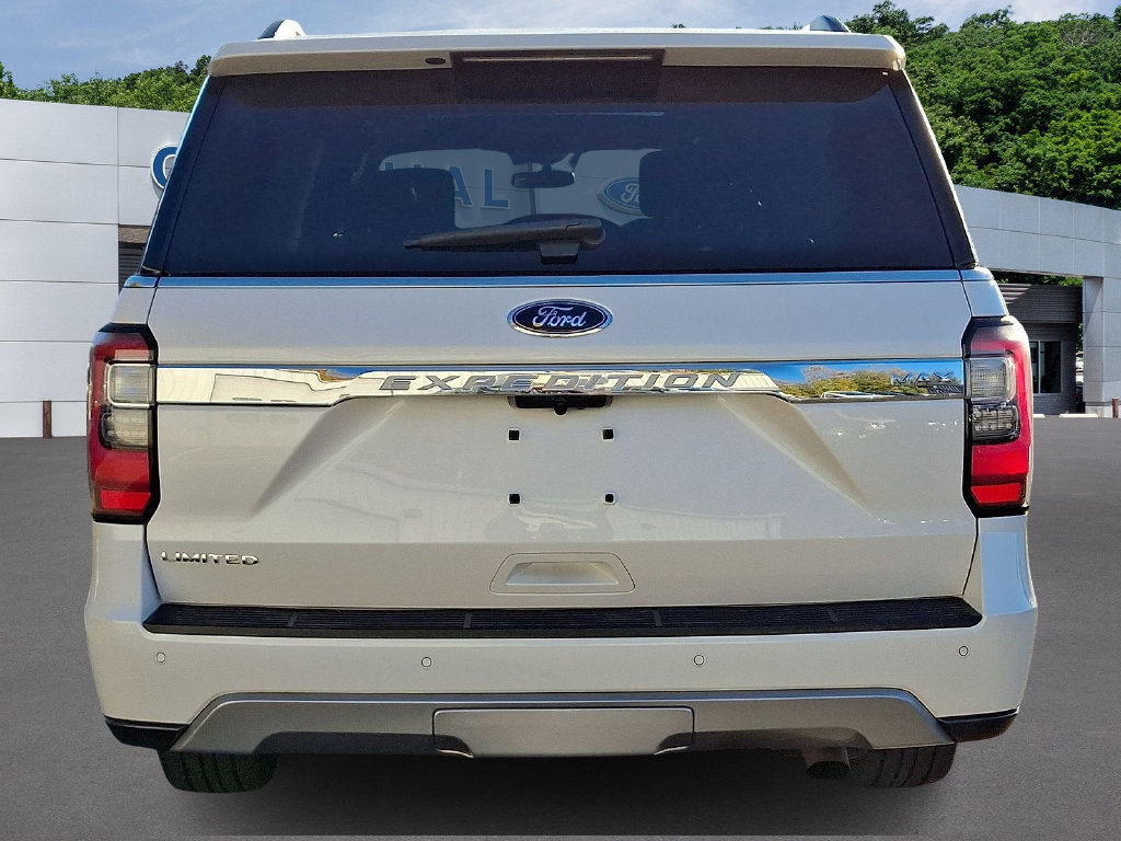 Certified 2018 Ford Expedition Max Limited w/ Equipment Group 302A AWD/4WD image 5