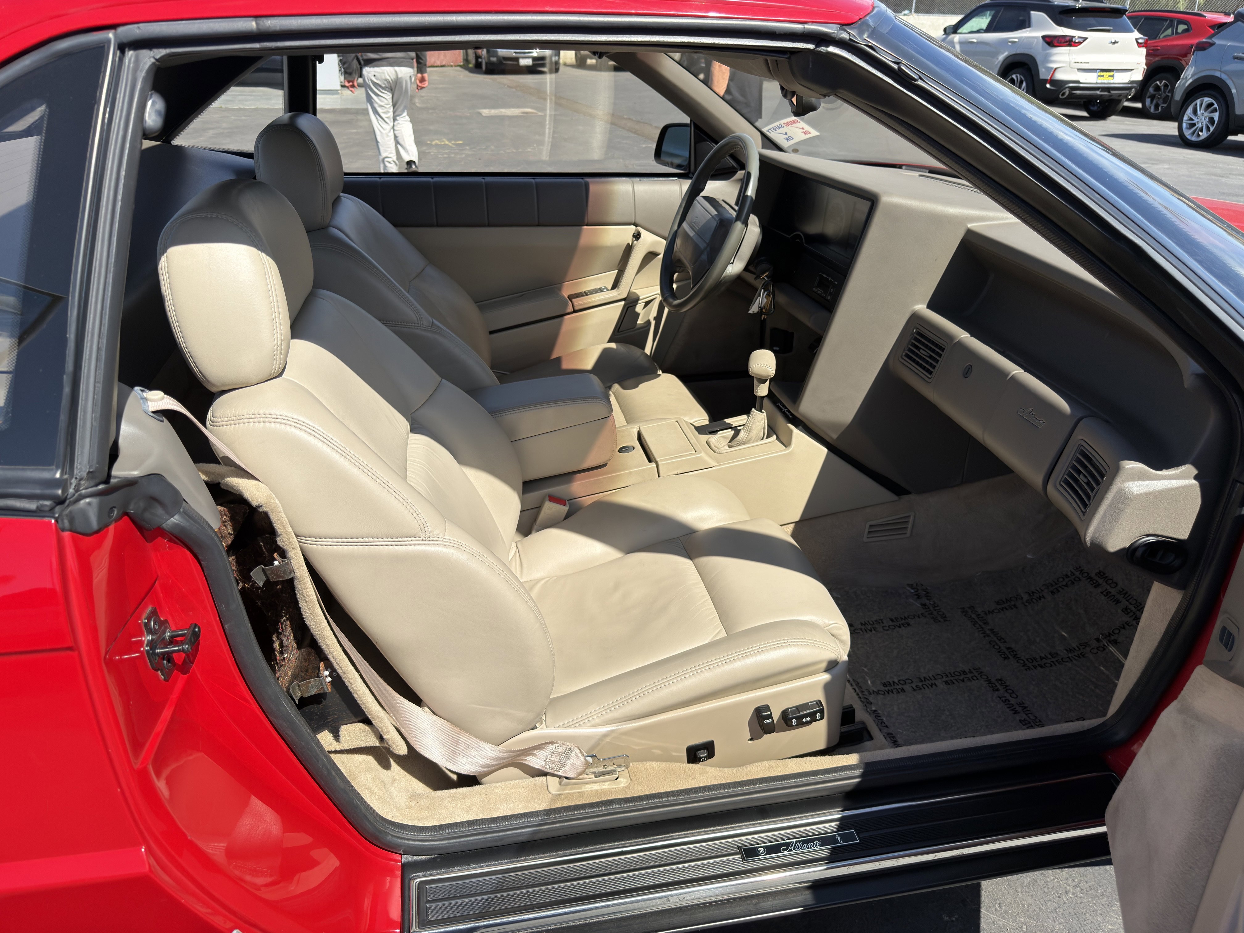 Used 1993 Cadillac Allante image 11