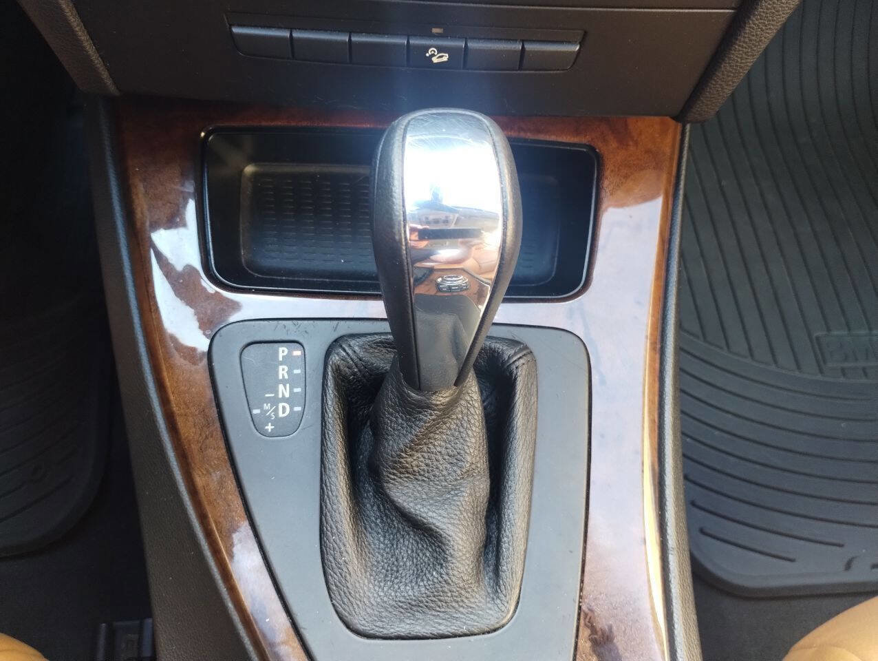 Used 2010 BMW 335i xDrive Coupe w/ Premium Pkg image 20