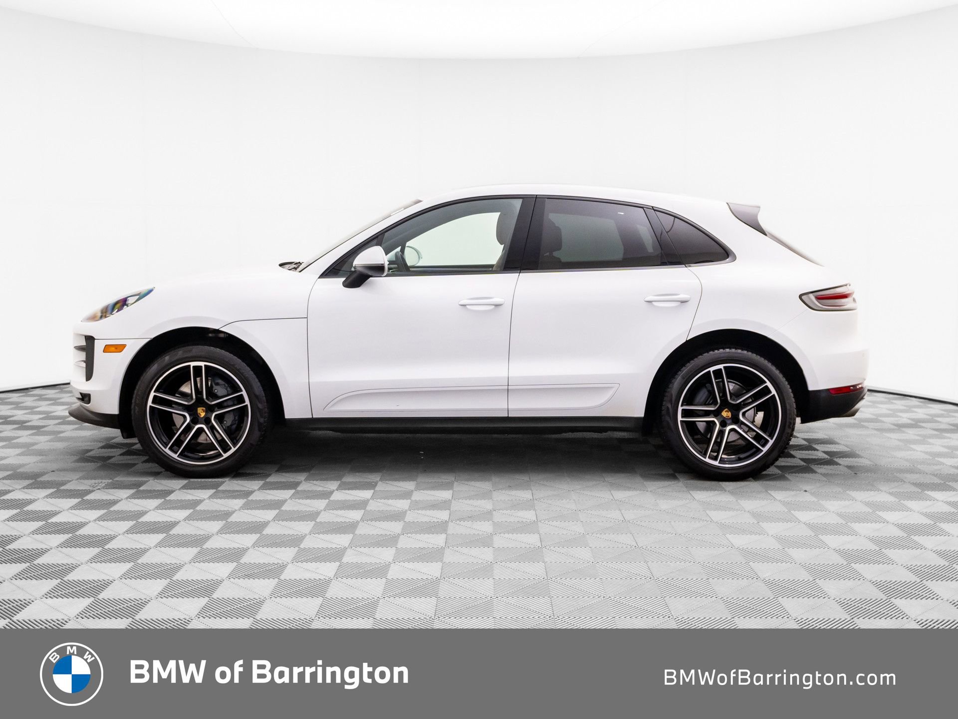 Used 2019 Porsche Macan S AWD/4WD image 2