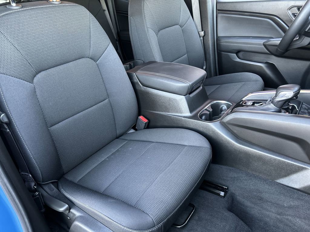 Used 2025 GMC Canyon Elevation image 25