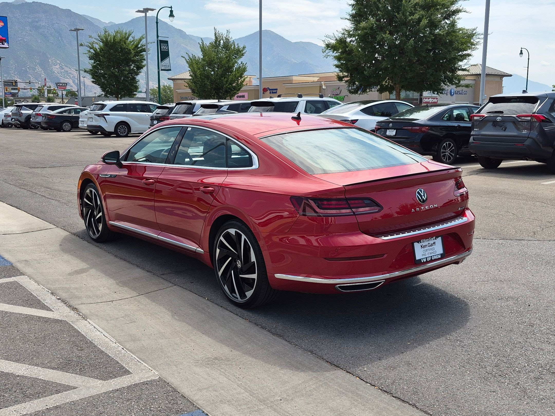 Used 2023 Volkswagen Arteon SEL Premium AWD/4WD image 9