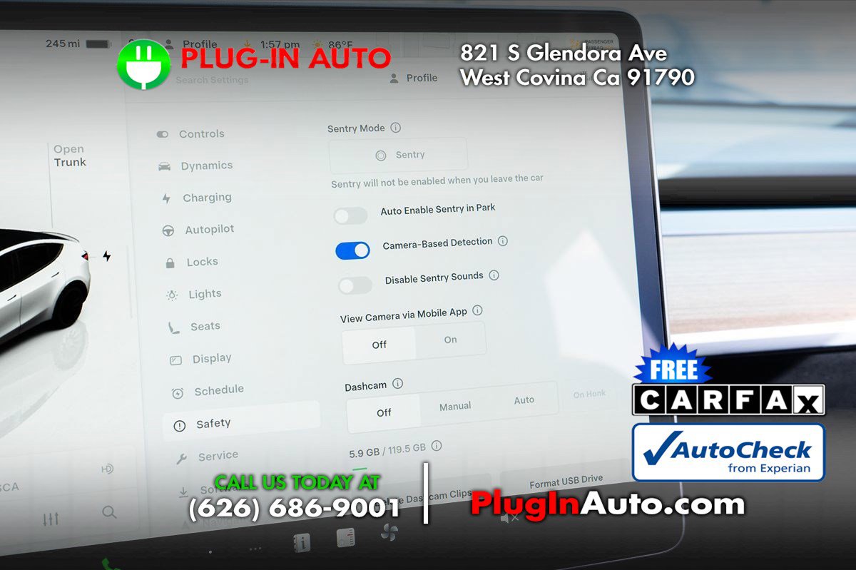 Used 2023 Tesla Model Y Performance image 29