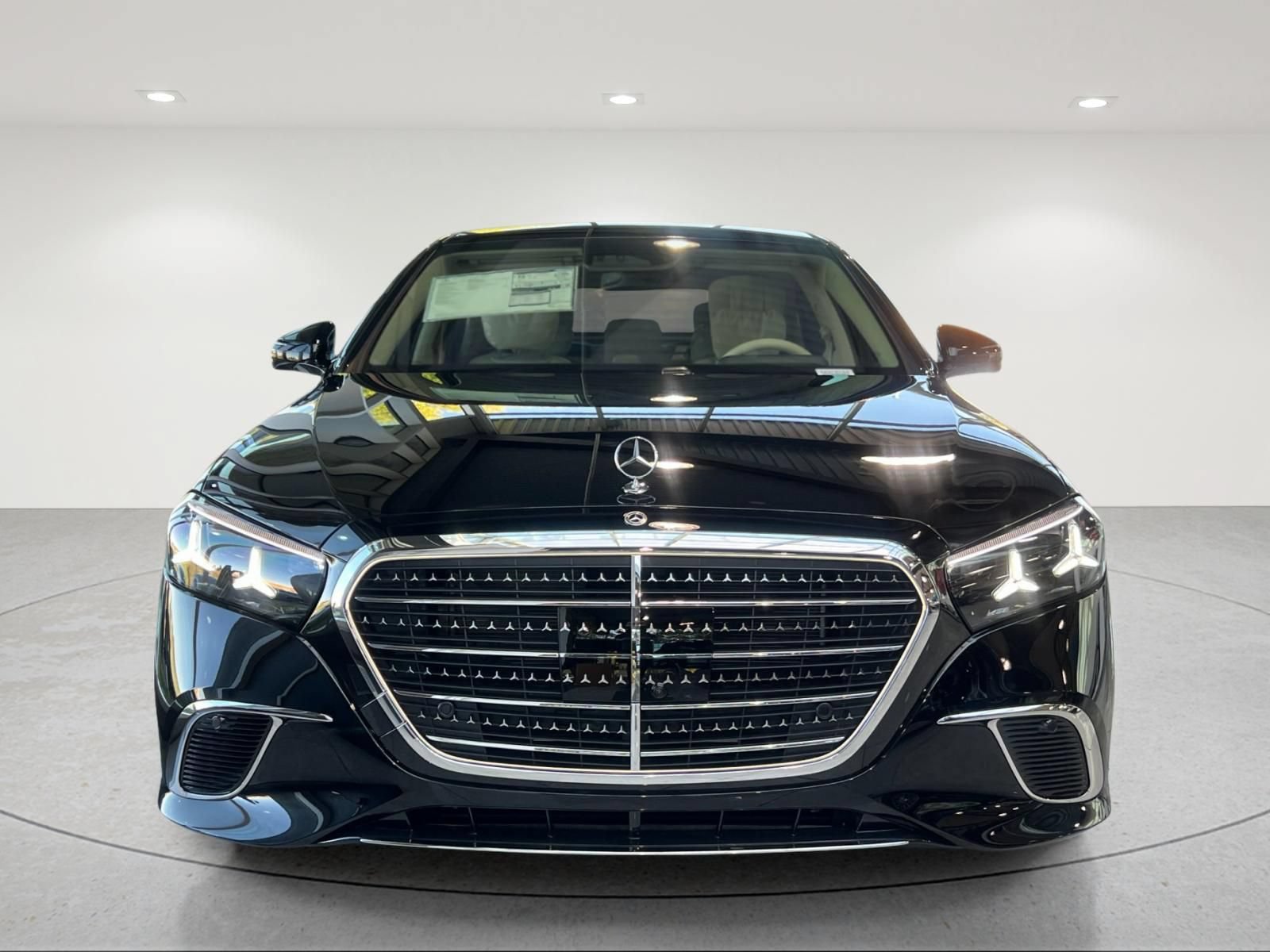 New 2027 Mercedes-Benz S 580 4MATIC Sedan image 8