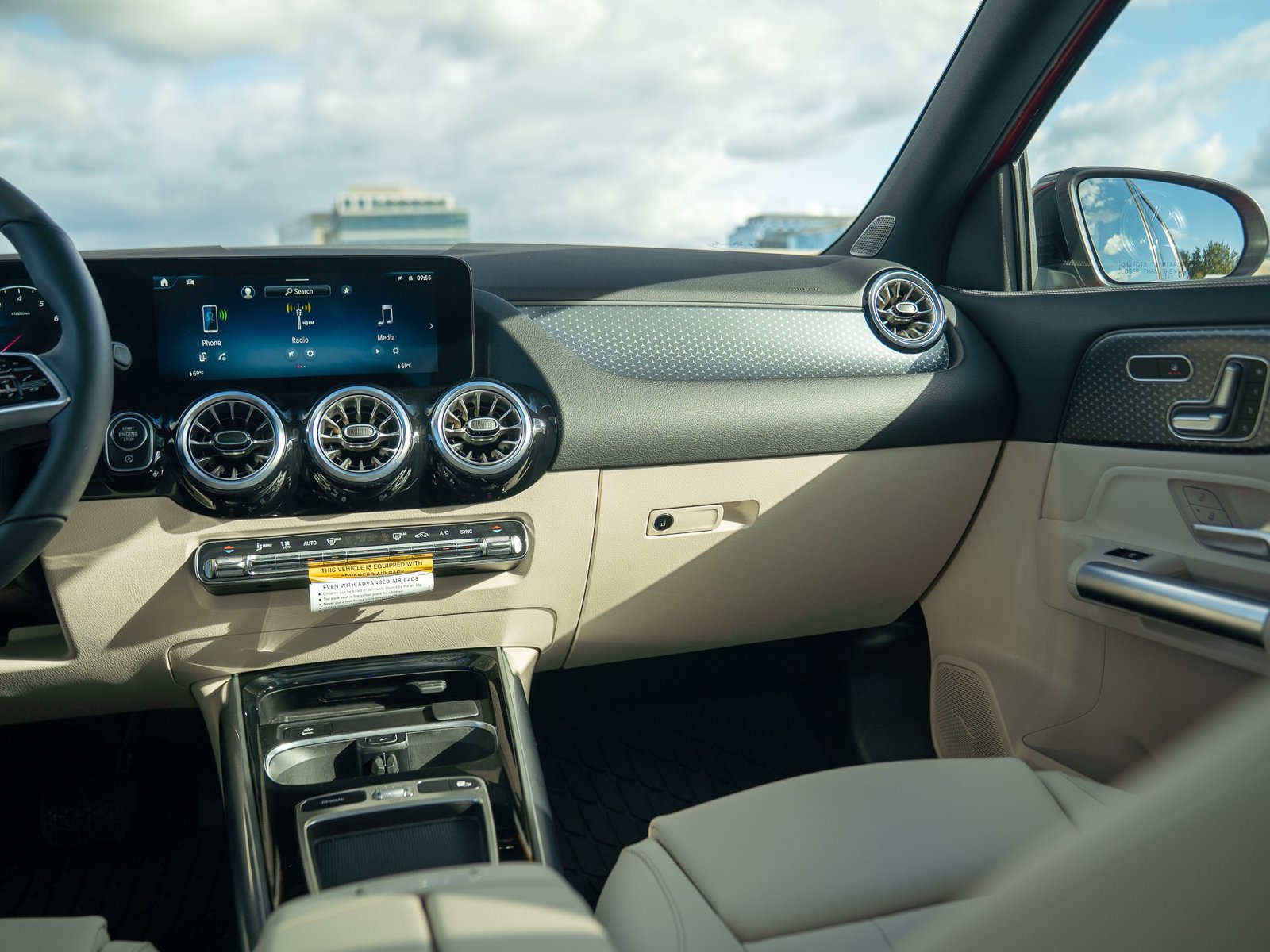 Certified 2026 Mercedes-Benz GLA 250 4MATIC image 20