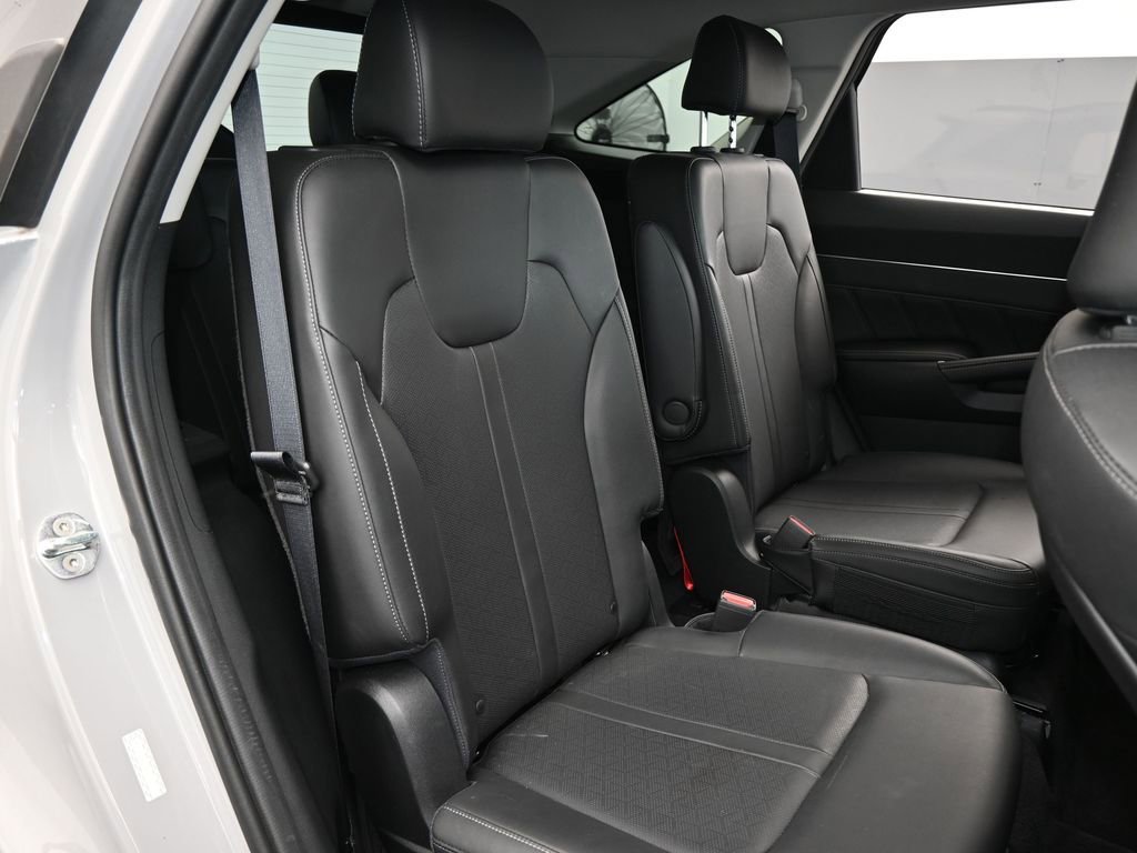 Used 2023 Kia Sorento SX image 42