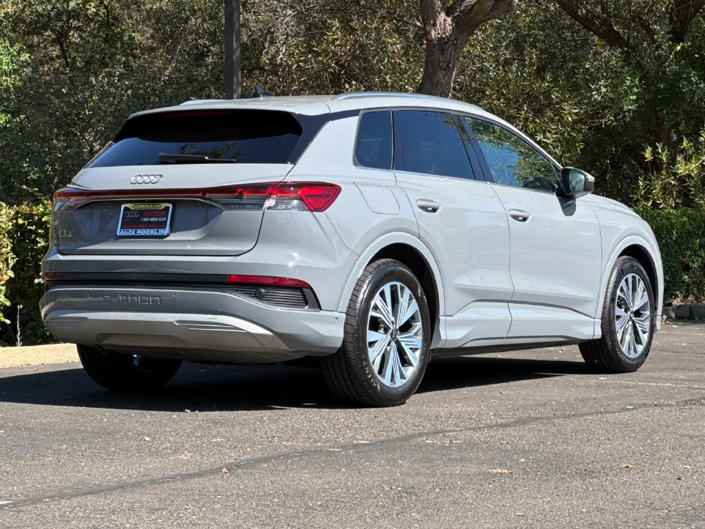 Used 2023 Audi Q4 e-tron Premium Plus w/ Premium Plus RWD image 5