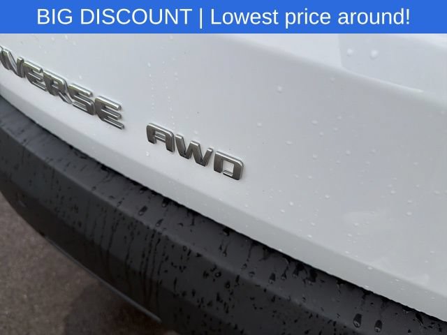 Used 2023 Chevrolet Traverse LT AWD/4WD image 12