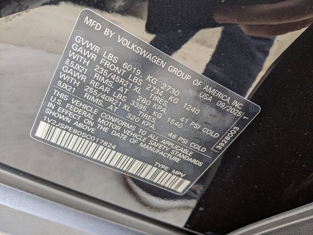 New 2025 Volkswagen ID.4 Pro S Plus image 30