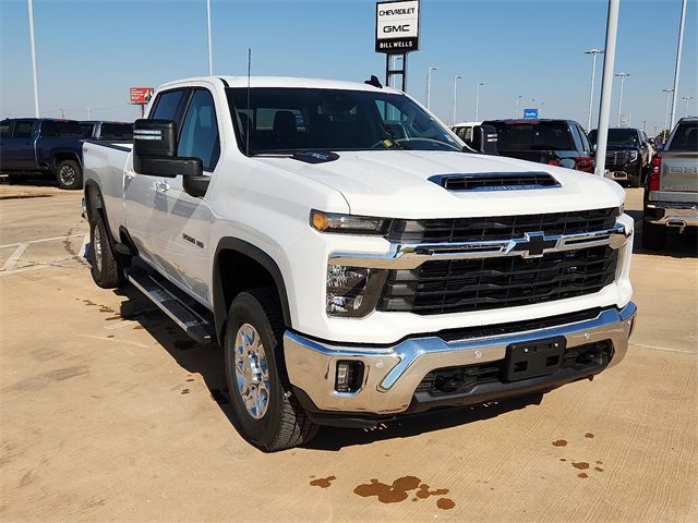New 2026 Chevrolet Silverado 3500 LT w/ Safety Package image 6