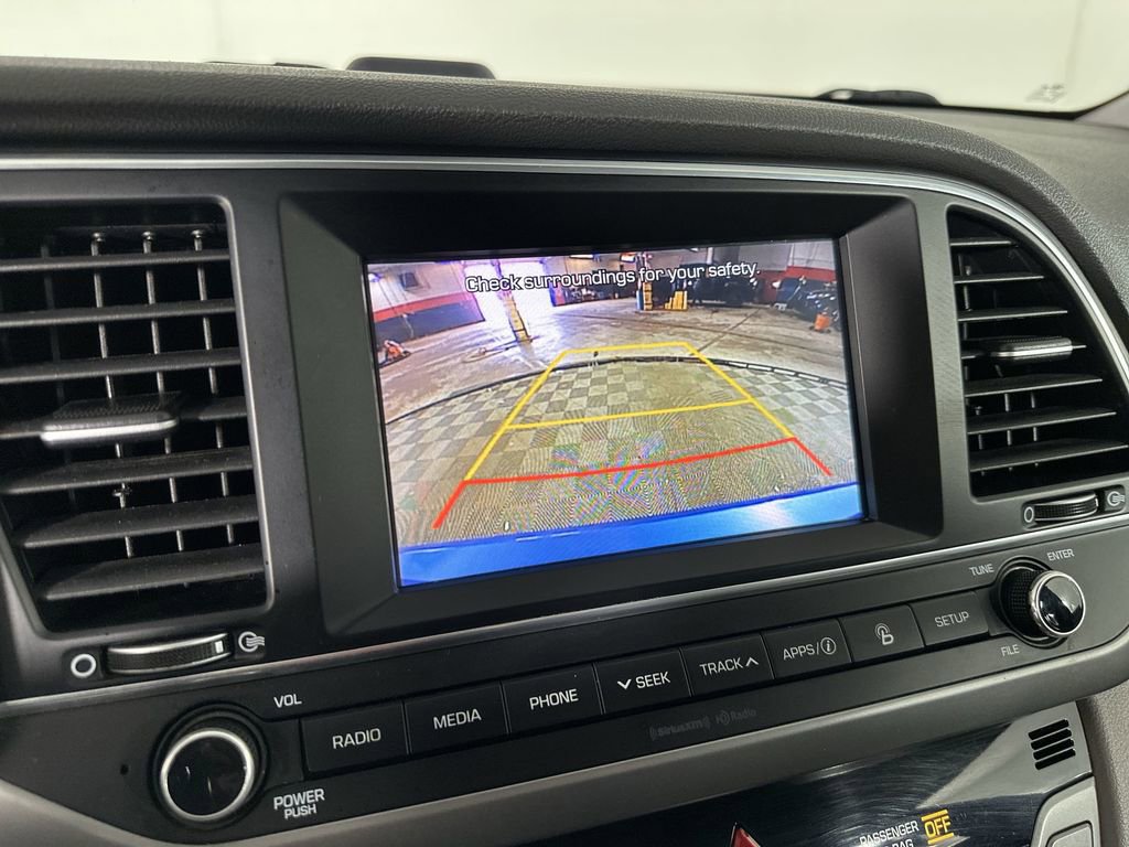 Used 2017 Hyundai Elantra Limited w/ Cargo Package image 17