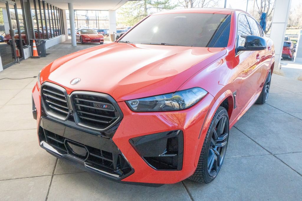 Used 2024 BMW X6 M Competition w/ Executive Package image 3