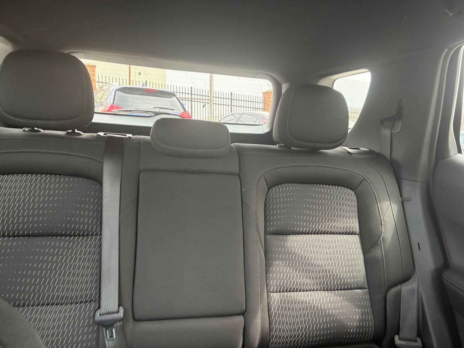 Used 2025 Chevrolet Equinox LT FWD image 33