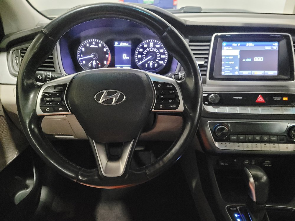 Used 2019 Hyundai Sonata SEL w/ Tech Package 02 FWD image 22
