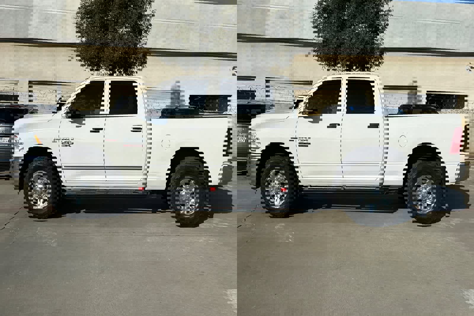 Used 2017 RAM 2500 Tradesman w/ Chrome Appearance Group image 6