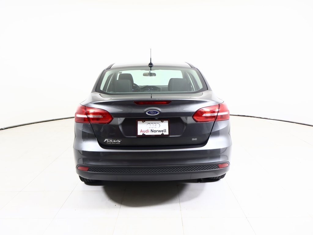 Used 2017 Ford Focus SE image 12