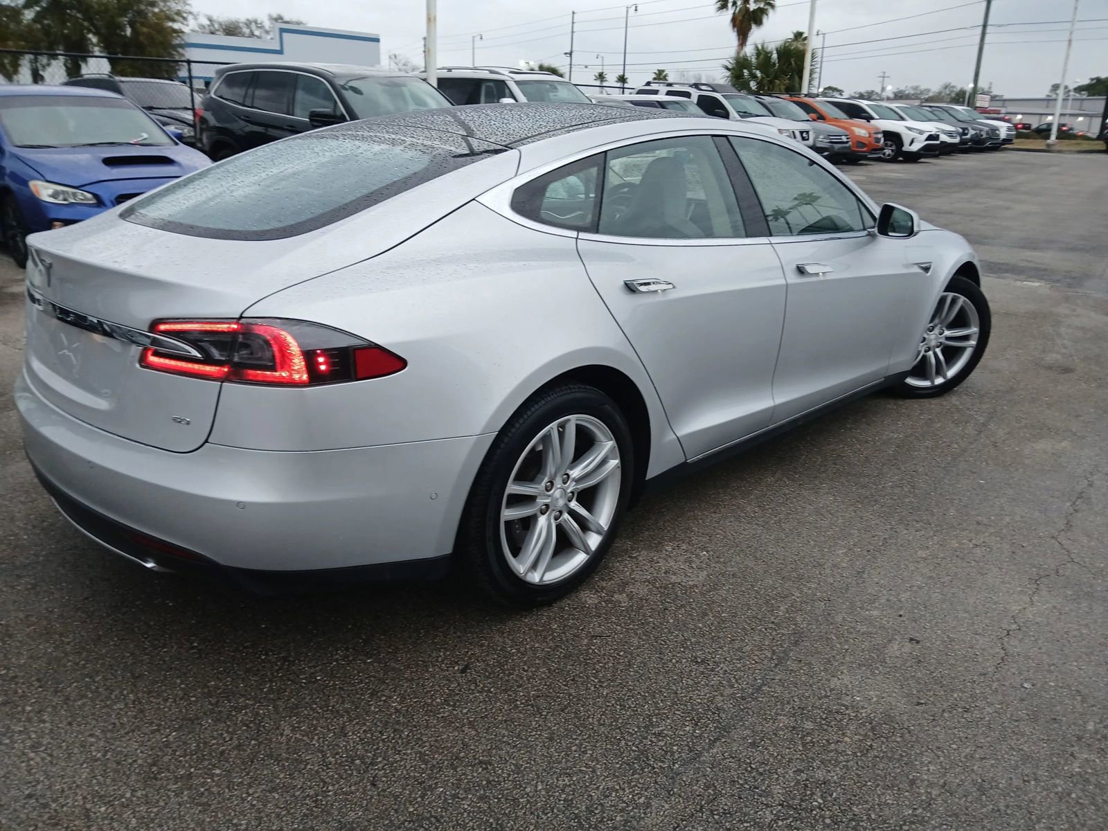 Used 2015 Tesla Model S 60 image 5