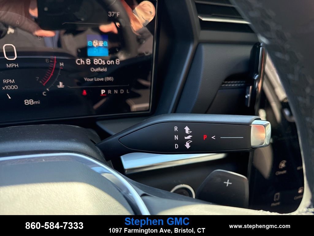 New 2026 GMC Terrain Elevation w/ Elevation Premium Package AWD/4WD image 18