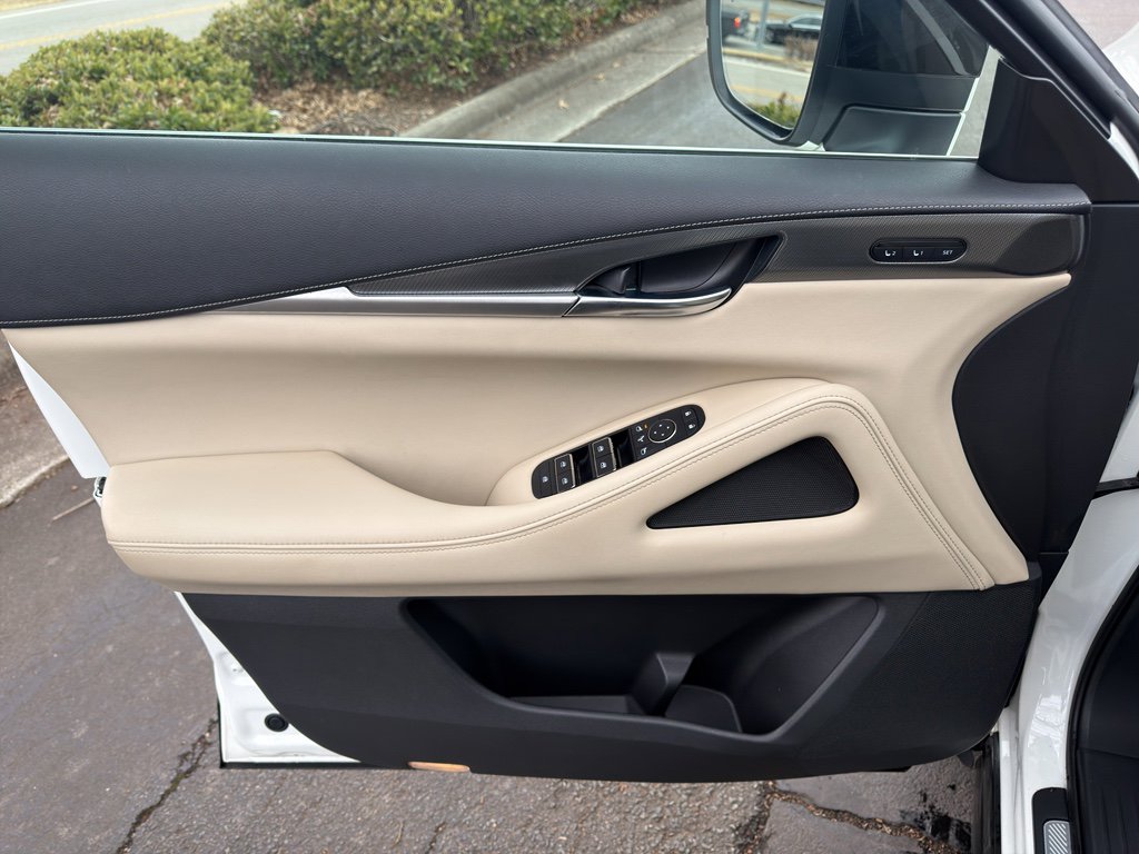 Used 2023 INFINITI QX60 Luxe w/ Cargo Package image 17