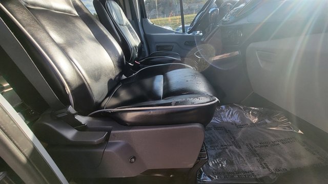Used 2016 Ford Transit 250 148 Low Roof RWD image 41