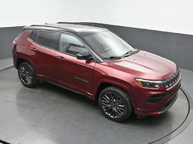 Used 2022 Jeep Compass High Altitude AWD/4WD image 44