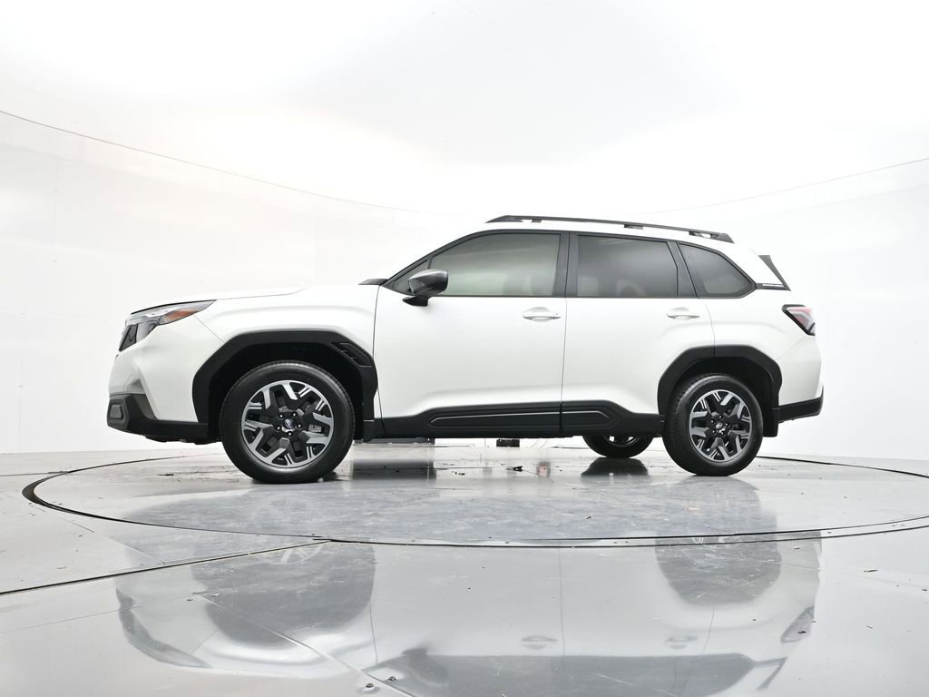 Used 2025 Subaru Forester Premium w/ Convenience Package #2 image 30