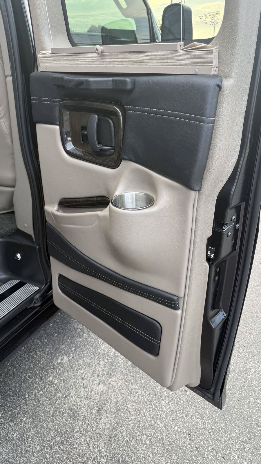 Used 2026 Chevrolet Express 2500 Extended w/ Driver Convenience Package RWD image 19