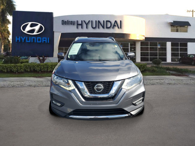 Used 2019 Nissan Rogue SL FWD image 2