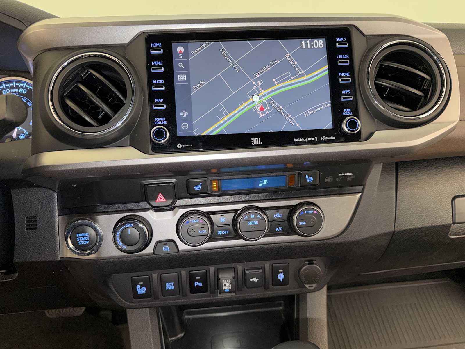 Used 2023 Toyota Tacoma Limited image 17