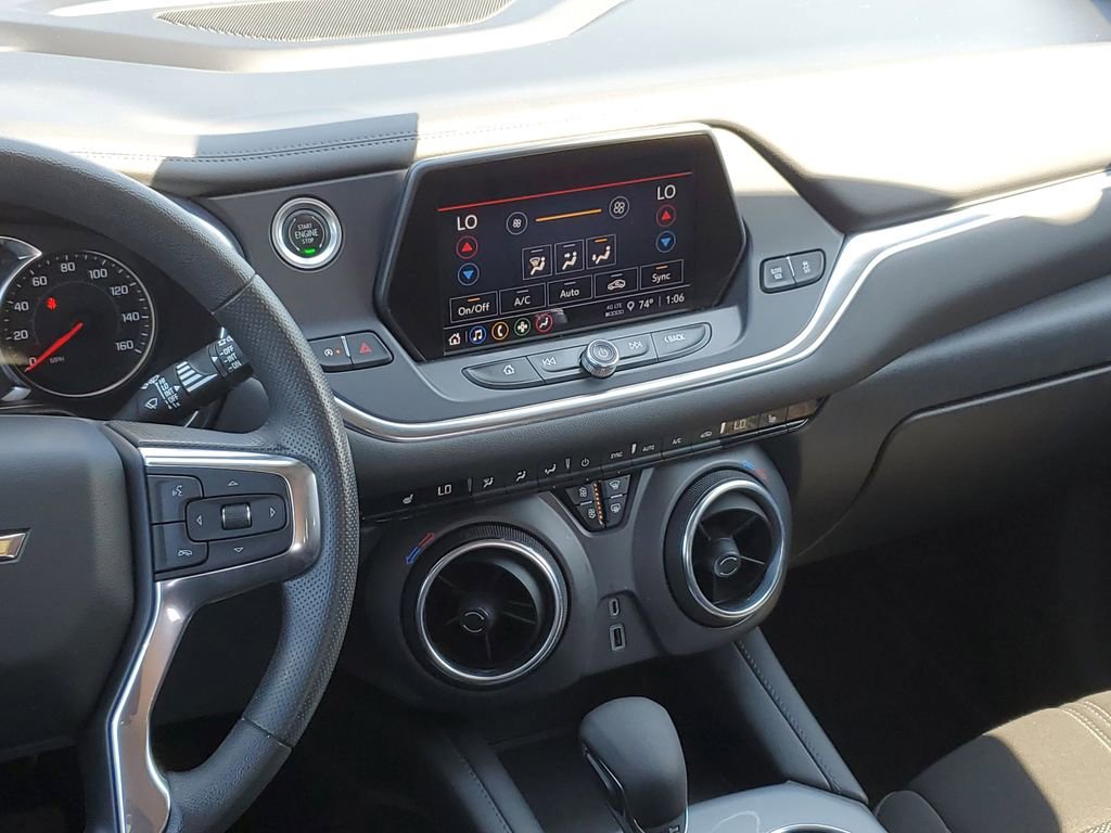Used 2022 Chevrolet Blazer LT FWD image 29