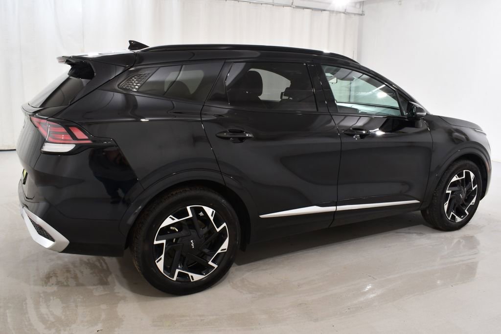 Used 2023 Kia Sportage SX image 11