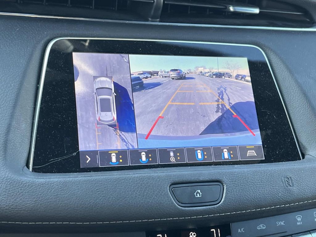 Used 2019 Cadillac XT4 Premium Luxury w/ Enhanced Visibility Package image 31