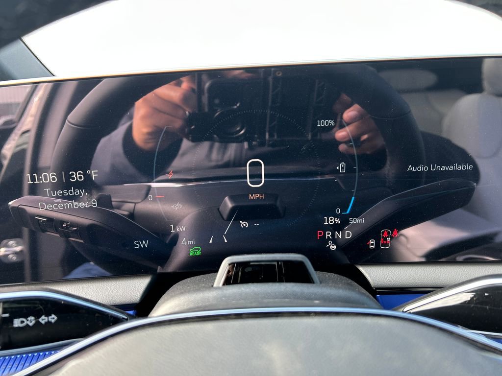 New 2026 Cadillac Optiq Sport 2 image 16