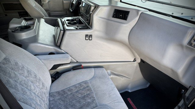 Used 2003 HUMMER H1 4-Door Wagon image 15