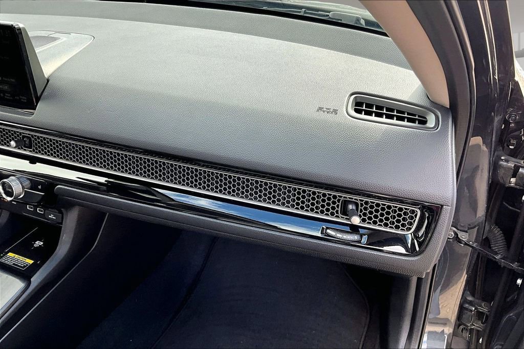 Used 2022 Honda Civic Touring image 15