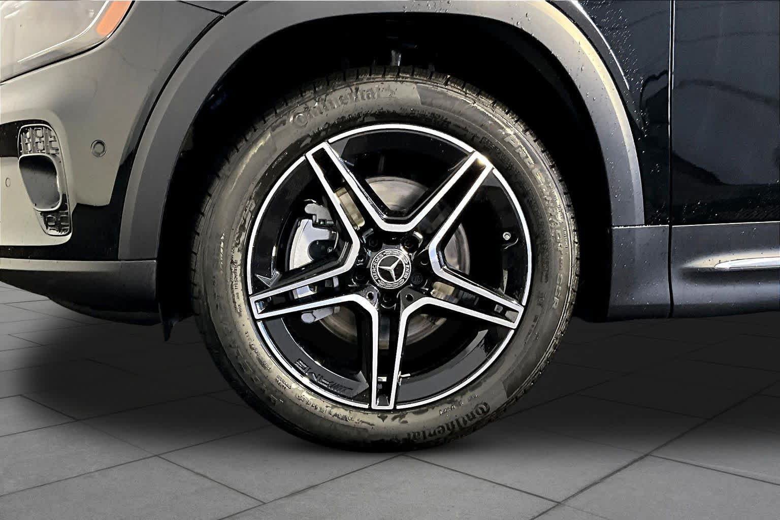 New 2026 Mercedes-Benz GLB 250 4MATIC image 17